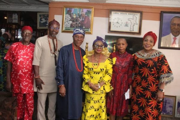 Her Excellency, Mrs. Priscilla Chidinma Otti, First Lady of Abia State in a group photograph with Mrs. Amarachi Okpokiri and community leaders