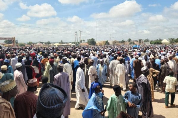 Dan Isa Zazzau, Umar Shehu Idris Buried in Zaria