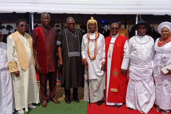 Onyeme attends Oguma's father-in-law's installation as Okpako-Orere