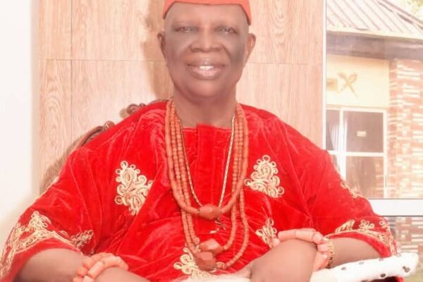 Obi of Owa Kingdom, HRM Obi (Dr) Emmanuel Efeizomor II, OON