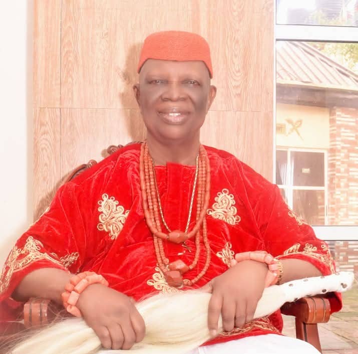 Obi of Owa Kingdom, HRM Obi (Dr) Emmanuel Efeizomor II, OON