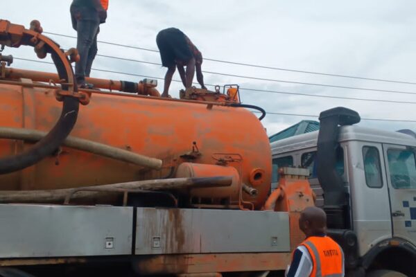 Army, Tantita Security Arrest Truck with Illegally Extracted Crude Oil in Delta A joint team comprising officers of the 181 Battalion, Nigerian Army, Oleh, and personnel from Tantita Security Services Nigeria Ltd., arrested a vacuum truck involved in illegal crude oil extraction at Well 3, Olomoro, in Isoko South Local Government Area of Delta State.