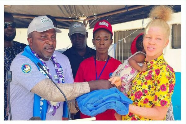 Oromoni Flags Off Insecticide-Treated Net Distribution in Warri South-West Oromoni Flags Off Insecticide-Treated Net Distribution in Warri South-West