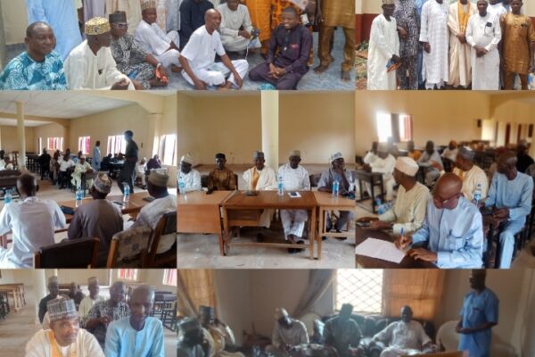 GSS Koton-Karfe alumnus holds meeting, praises Sen. Karimi, Rep Aguye for project support Photographs Alumnus of Government Secondary School Koton-Karfe in Kogi Local Government Area who graduated in 1975, 1978, 1986, 1999 and 2001 sets