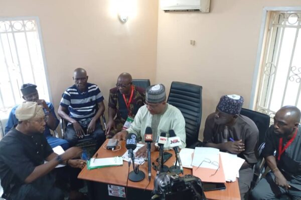 Council poll: Sokodabo, Ikwa, Pai, Zadna, Zakwoyi, Adamu win PDP chairmanship tickets Chairman of the electoral committee of the PDP chairmanship primaries Hon Chris Hassan,(m) while declaring the results at the state party's office in Abuja on Monday.