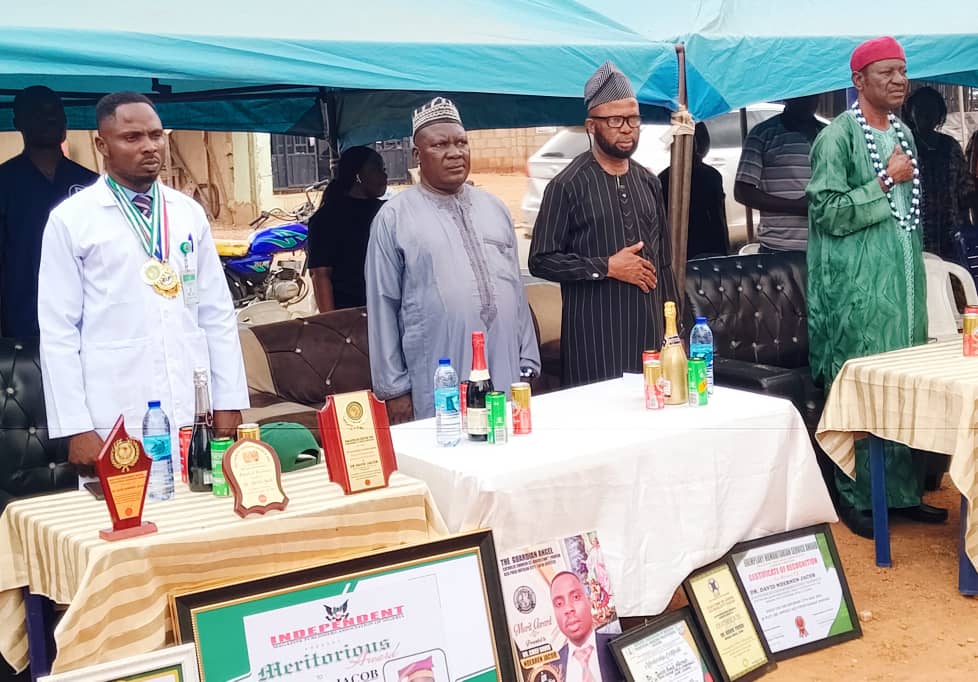 Tradomedical herbal clinic Marks 4 Years, Seeks Government Recognition for Traditional Medicine From left is CEO Tradomedical herbal clinic with dignitaries during the fourth anniversary.