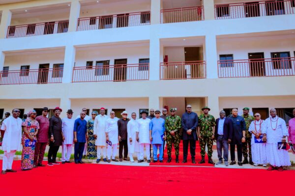 Oborevwori Inaugurates 30 Housing Units For Soldiers in Delta Oborevwori Inaugurates 30 Housing Units For Soldiers in Delta